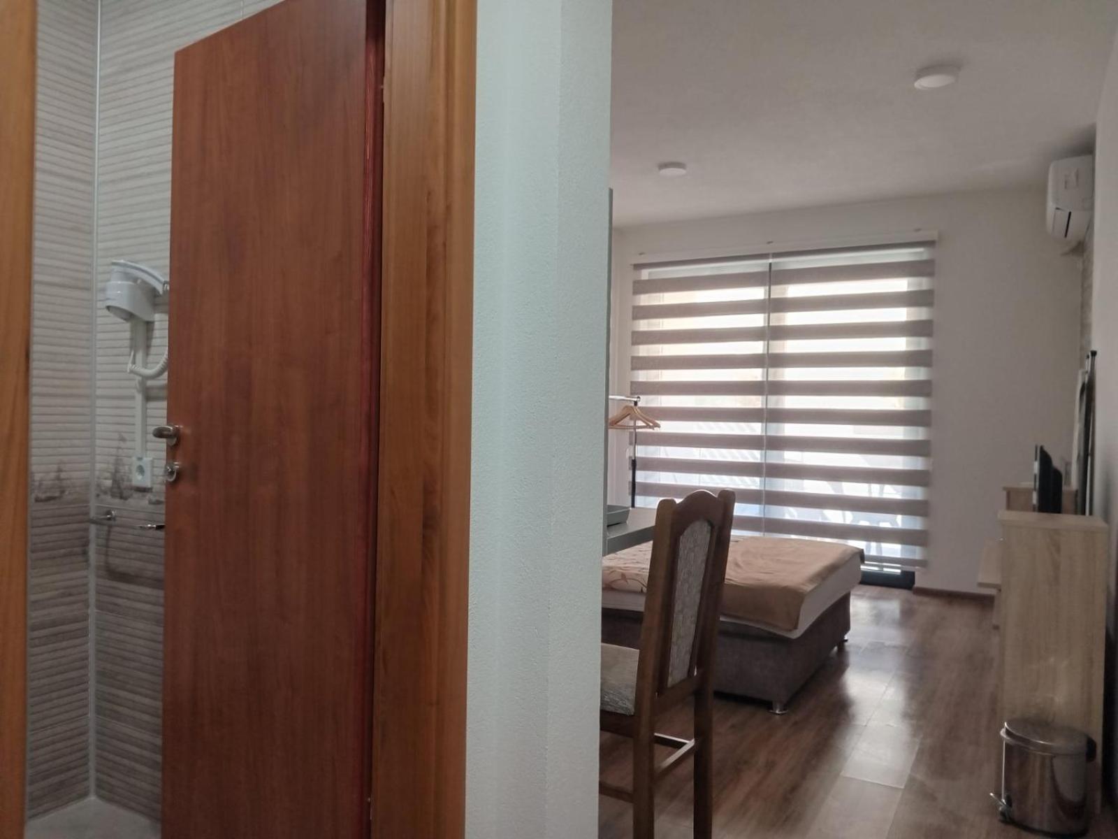 Apartments Karic Aerodrom Tuzla Dubrave Gornje المظهر الخارجي الصورة