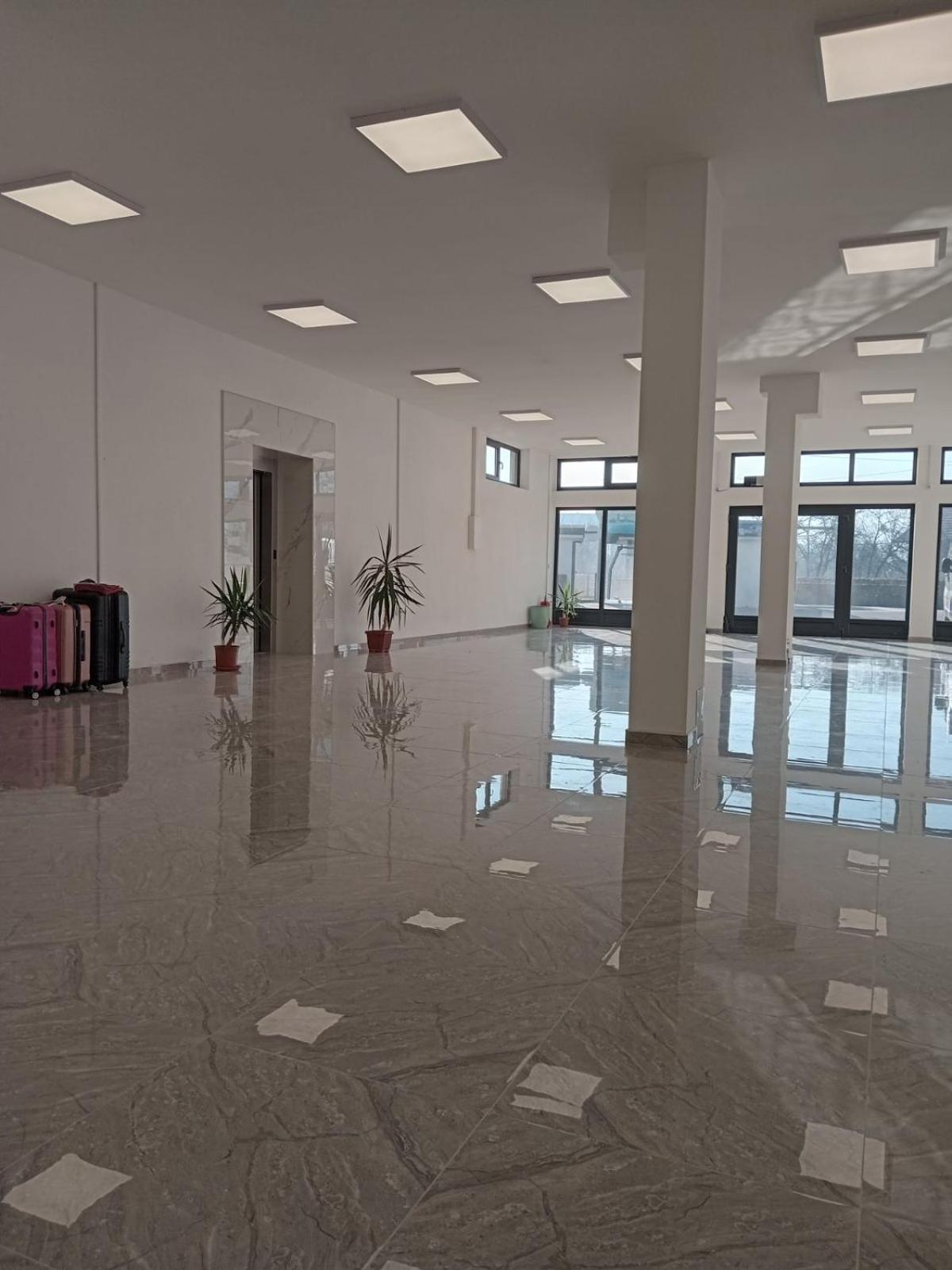 Apartments Karic Aerodrom Tuzla Dubrave Gornje المظهر الخارجي الصورة