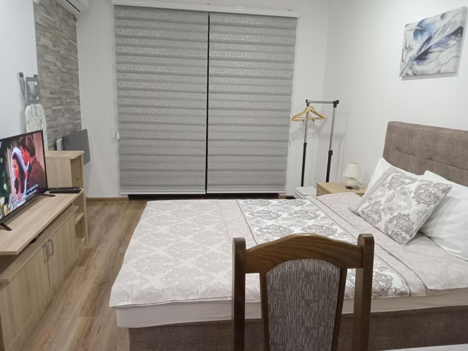 Apartments Karic Aerodrom Tuzla Dubrave Gornje المظهر الخارجي الصورة